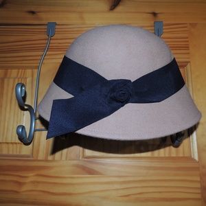 Women's English Hat